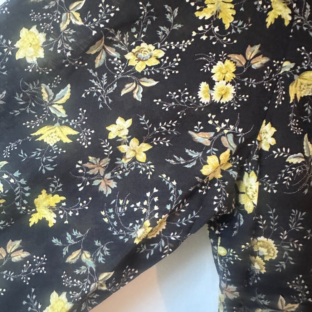 Doen Charleston Dress -- Noir Winding Blossoms - Picture 6 of 7